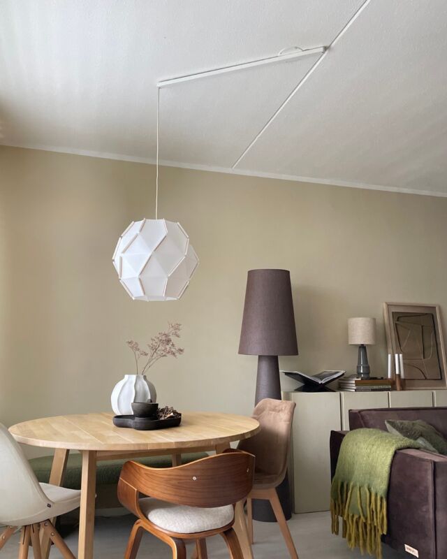 Movable pendant discount light